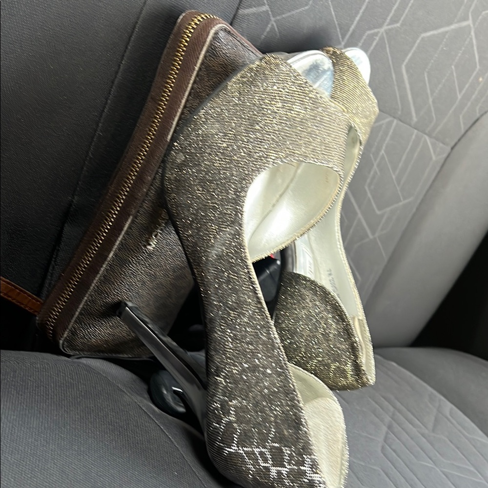 Touch Ups Gold Glamorous High Heels